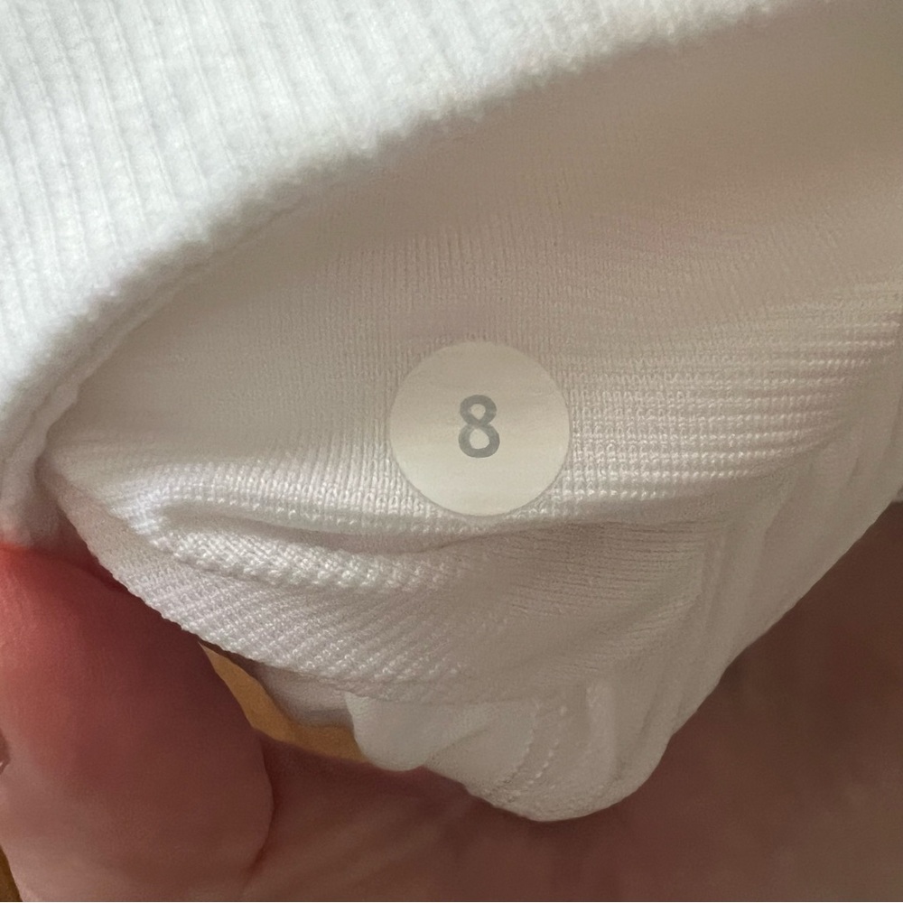 Lululemon Studio Crop in white (lined) - Picture 8 of 11